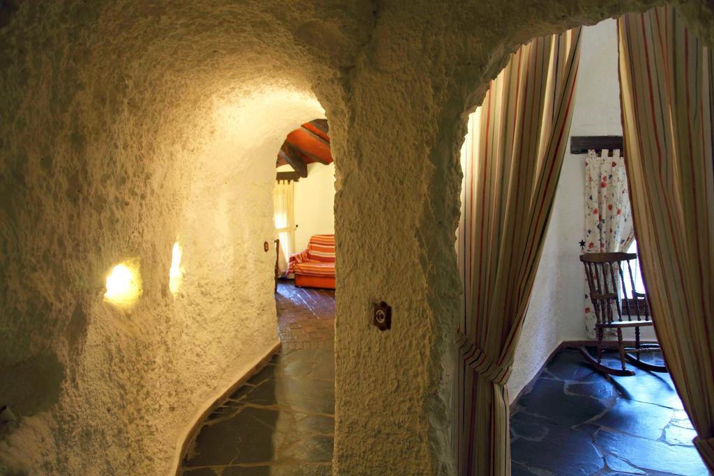 Cuevas Del Zenete Apartman Alcudia de Guadix Kültér fotó